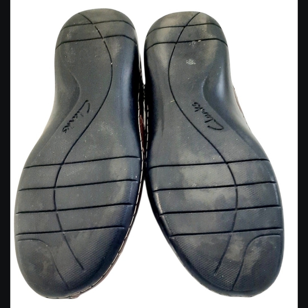 Clarks Bendables Sixty Delta Loafer Womens Brown Leather Slip On Shoes Sz 8.5 M - Picture 4 of 5